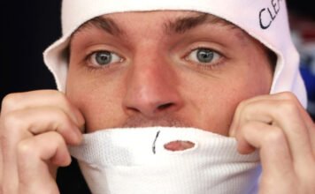 Max Verstappenék nyertek, de utólag kizárták őket