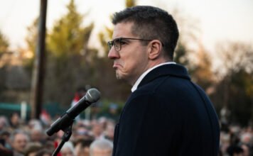 Megszólalt Kocsis Máté az orosz befolyásolási kísérletről