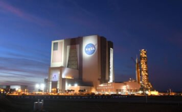 Megvan a dátum: ekkor indulhat útnak a következő emberes holdmisszió