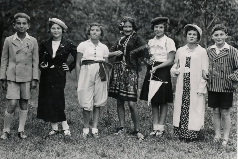 Mi l&uuml;ktet a f&eacute;ny &eacute;s az &aacute;rny&eacute;k j&aacute;t&eacute;ka m&ouml;g&ouml;tt? &ndash; Kinszki Imre fotogr&aacute;fus eml&eacute;kezete