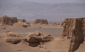 Miért lett Iránból Perzsia, és mit jelent a név?