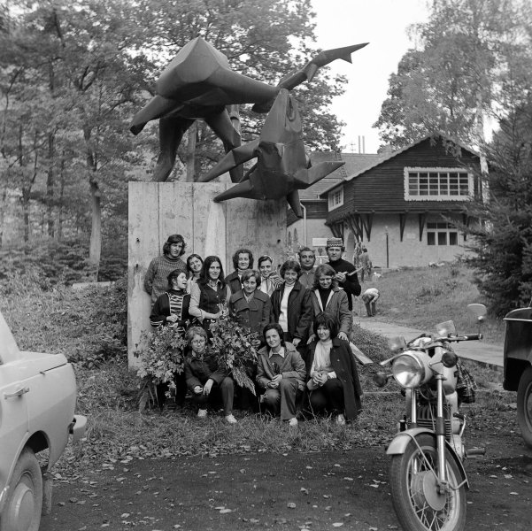 Szépséges magyar betonszörnyek – képgaléria brutalista építészetünk gyöngyszemeiről