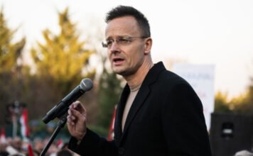 Szijjártó: Zelenszkij hazudik, hogy nem tudta