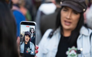 Tóth Gabi Tóth Veráról: Ő is eltávolodott a politikai nézeteim miatt, mert nem feltétlenül gondoljuk ugyanazt a világról