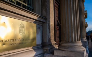 Veszélyes átverés terjed: a NAV nevében ígérnek adóvisszatérítést