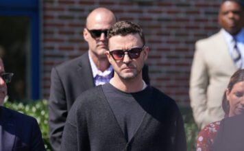 Videón az ittas Justin Timberlake igazoltatása