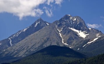 200 métert zuhant és meghalt egy turista a Magas-Tátrában