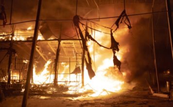 32 órás tűzszünet lép életbe szombaton Oroszország és Ukrajna között