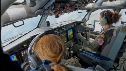 A ciprusiak nem akarnak brit t&aacute;maszpontot, f&eacute;lnek a h&aacute;bor&uacute;t&oacute;l