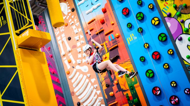 A csal&aacute;d m&aacute;sodik otthona. 30 &eacute;ve.