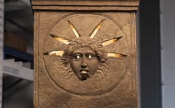 A napisten titkos kultuszának 1900 éves oltárára bukkantak