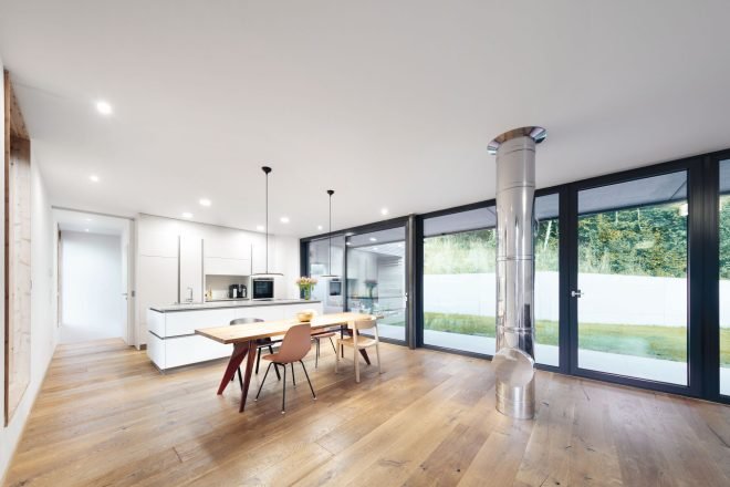 Ablakcsere kock&aacute;zat n&eacute;lk&uuml;l: &Iacute;me hat k&eacute;rd&eacute;s, amit a be&eacute;p&iacute;t&eacute;s előtt mindenk&eacute;pp fel kell tenni