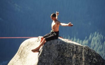 Alex Honnold legnagyobb riválisát sötét varázslónak becézték, a kutyájával repült és feltalálta a freebase mászást