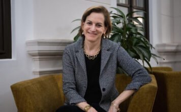 Anne Applebaum a Fideszről: Ez egy nagyon csúnya, rendkívül agresszív kormány volt