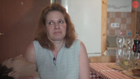 "Az egy dolog, hogy felvisszük neki a tejet és kenyeret, de mi adjuk a biztonságot" – a házi idősgondozás szépségei és nehézségei