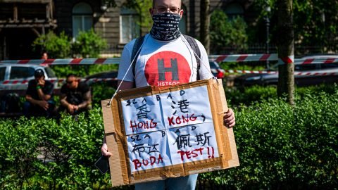 "Az egy dolog, hogy felvisszük neki a tejet és kenyeret, de mi adjuk a biztonságot" – a házi idősgondozás szépségei és nehézségei