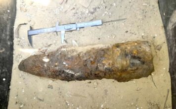 Csőtörés miatt mentek a Szilágyi Erzsébet fasorra, második világháborús repeszgránátot találtak