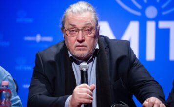 „Félre kell állnia” – felszólalt Vidnyánszky Attila ellen a Független Előadó-művészeti Szövetség