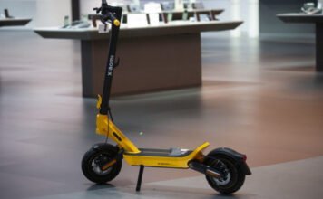 Jól jöhet az ausztriai szigorítás annak, aki most vásárolna elektromos rollert magyarországi használatra