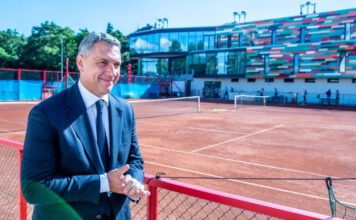 Kálnoki Kis Attila: Lázár Jánost sportvezetőként nehéz sikeresnek láttatni