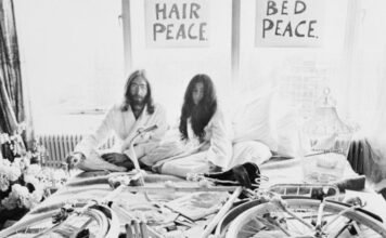 Két szerelmes az ágyban is rendszert bonthat, ha az egyik John Lennon – mire mentek a politikus koncertek?