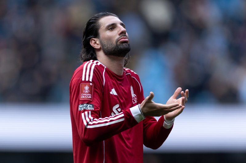 Kiakadtak Szoboszlai Dominik mutogat&aacute;s&aacute;n a Liverpool-szurkol&oacute;k