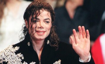 Kimaradnak a gyermekmolesztálási vádak a Michael Jackson-filmből