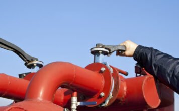 Lekörözték Orbánt az ukránok: megszűnt a gázszállítás