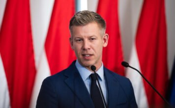 Magyar Péter hasonlata: tényleg arannyal tömött zsebekkel menekült Kun Béla Magyarországról?