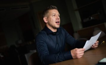 Magyar Péter: Orbán hívjon meg engem a Védelmi Tanács ülésére!