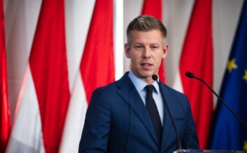 Magyar Péter találkozott a Fidesznek kampányoló VMSZ elnökével