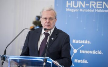 Még a választások előtt döntöttek: Tiborczhoz köthető cég irodaházába költöznek a HUN-REN részlegei