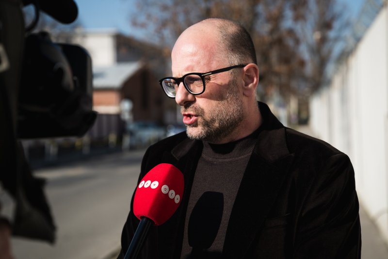 Meg&aacute;llhat-e a b&iacute;r&oacute;s&aacute;gon a Simor Andr&aacute;s &aacute;ltal zsarol&aacute;snak minős&iacute;tett &uuml;gy?