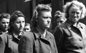 Miért hívták a női foglyok a magyar társaikat „hülye zsidóknak” Auschwitzban?