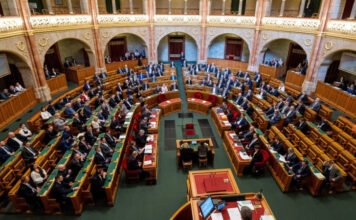 Mikor ül össze az új parlament, mikor áll fel az új kormány? – a választás utáni folyamat lépésről lépésre