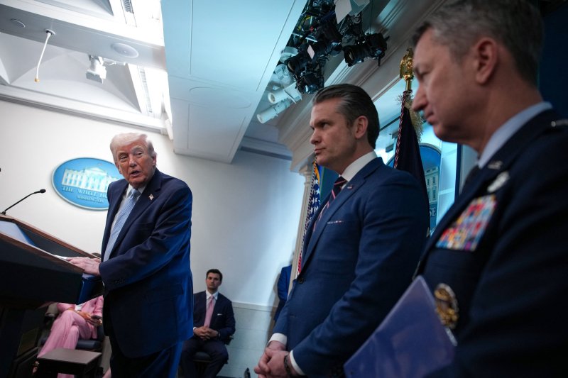 "Ne bontsunk pezsgőt, nagyon messze vannak az álláspontok továbbra is" – Sárközy Miklós az iráni tűzszünetről