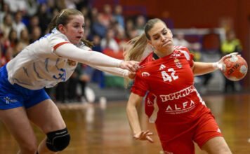 Női kézilabda: elbeszélgetés volt a magyar játékosok közt