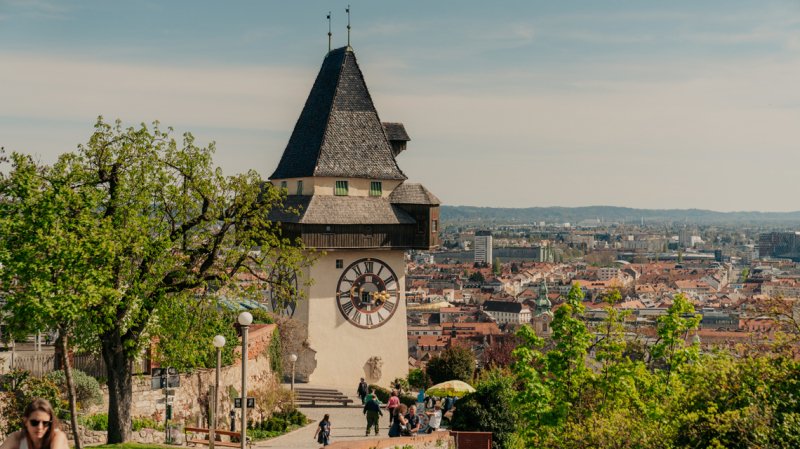 Ny&aacute;ri napok Grazban &ndash; ahol a m&uacute;lt &eacute;s a j&ouml;vő egym&aacute;s mellett &eacute;l
