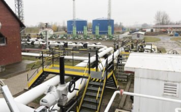 Olajszállítmány érkezett a Barátság vezetéken, Ukrajnába pedig elindulhat az EU-s hitel