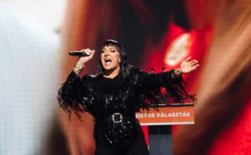 Tóth Gabi azt mondja, a Tisza miatt sem fog eltűnni a közéletből, mert ott a tehetsége