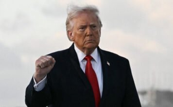 Trump blokád alá vonta a Hormuzi-szorost