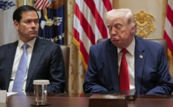 Trump erősen fontolgatja a kilépést a NATO-ból