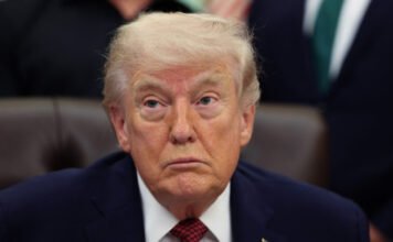 Trump: Ha Irán nem fogadja el az ajánlatunk, minden egyes erőművet és hidat romba döntünk