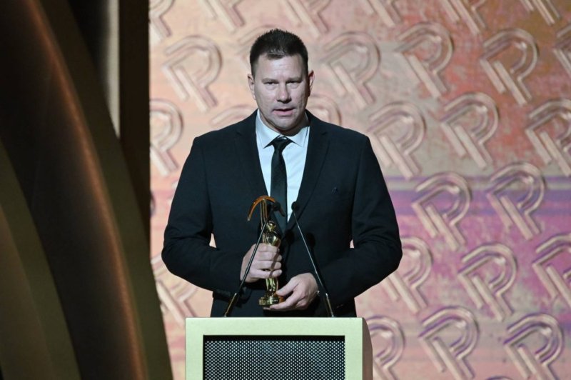 Veszpr&eacute;mben k&eacute;zilabd&aacute;zott, de a v&iacute;zilabda legend&aacute;ja lett &ndash; Biros P&eacute;ter 50 &eacute;ves