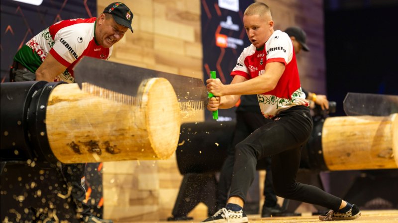 A vil&aacute;g legkem&eacute;nyebb női &eacute;s f&eacute;rfi sportfav&aacute;g&oacute;i &eacute;rkeznek a V&aacute;rosligetbe