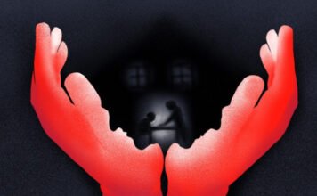 „Az nem idősgondozás, hogy odamegyek, megfürdetem, megetetem, aztán viszlát. Kell foglalkozni a lelkével is”