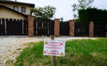 „Elképzelni sem tudtunk volna ilyen helyzetet” – példátlan a magyarországi azbesztszennyezés esete