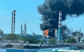 Három mentőhelikopter érkezett a Mol tiszaújvárosi üzeméhez, egy ember meghalt, kilenc megsérült
