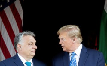 Így „orbánozza el” Trump a választást