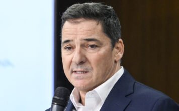 „Lehet, hogy változnak az idők, a kormányok, de nekünk továbbra is a szakmával kell foglalkoznunk” – közgyűlést tartott a Magyar Úszó Szövetség